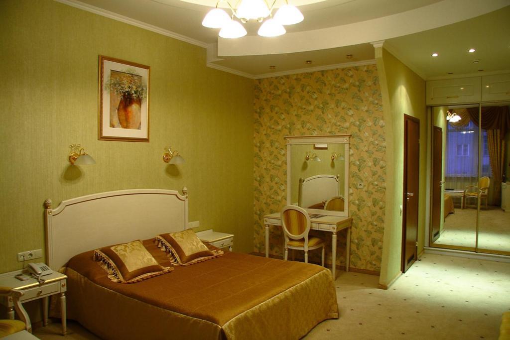 Oazis Hotel Szaratov Szoba fotó